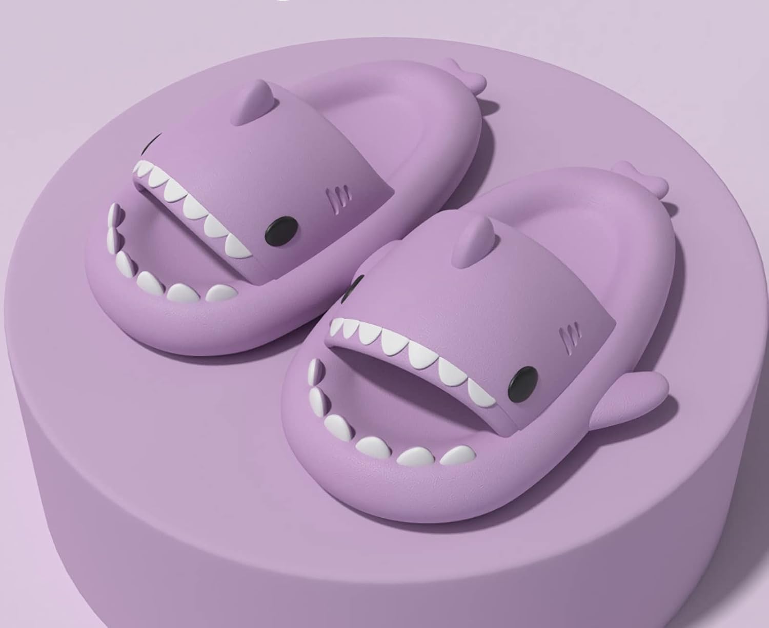 Тапочки Roscylco Shark Cloud, милые шлепанцы с акулой для женщин и мужчин, летние тапочки-сандалии для мальчиков и девочек, спа-платформа, нескользящие пляжные сандалии с открытым носком, душевые тапочки для пары Rosyclo, фиолетовый — фото 2