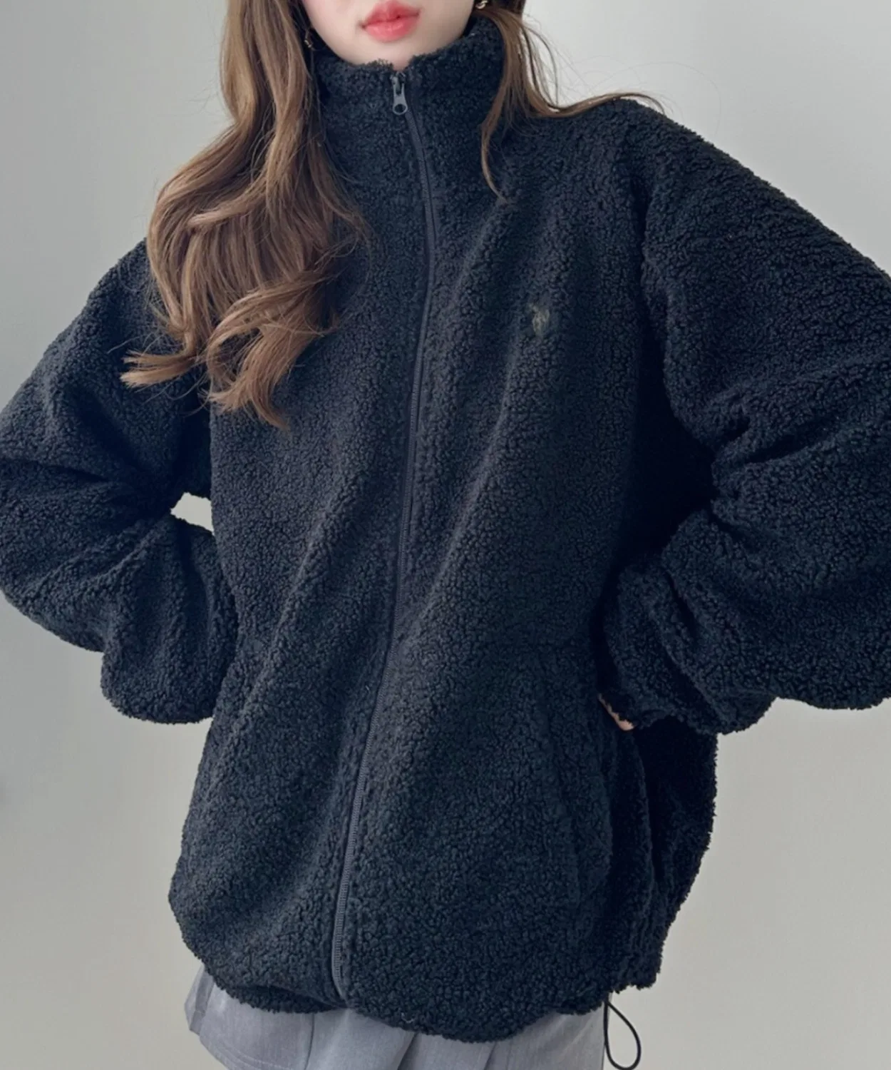 Куртка-бомбер U.S. POLO ASSN. из полиэстера, свободный крой, цвет слоновой кости — фото 2