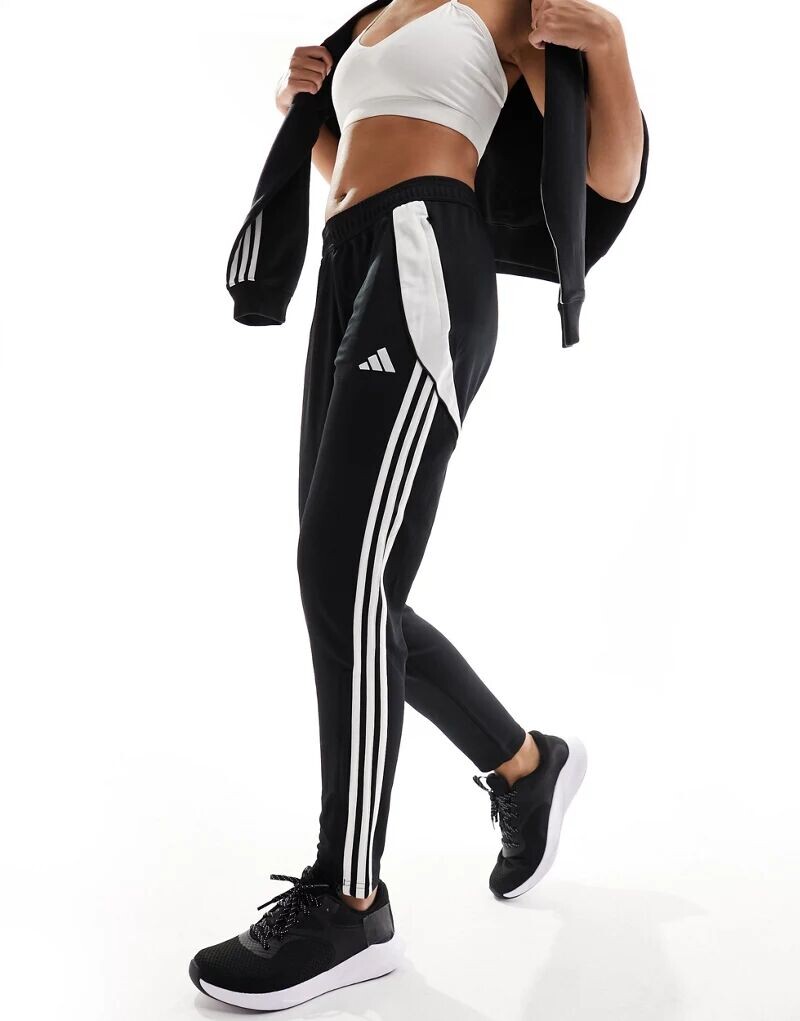 

Черные спортивные брюки adidas Football Tiro 24 adidas performance