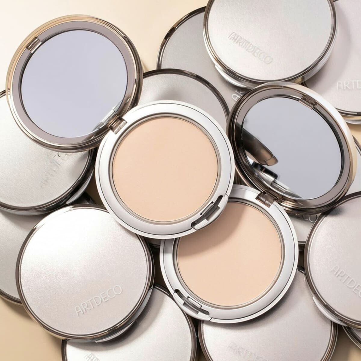 Тональный крем Hydra Mineral Compact 60 Светло-бежевый 10 г ARTDECO — фото 4