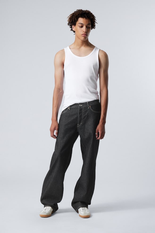 

Свободные прямые джинсы sphere с заниженной талией Weekday, черный