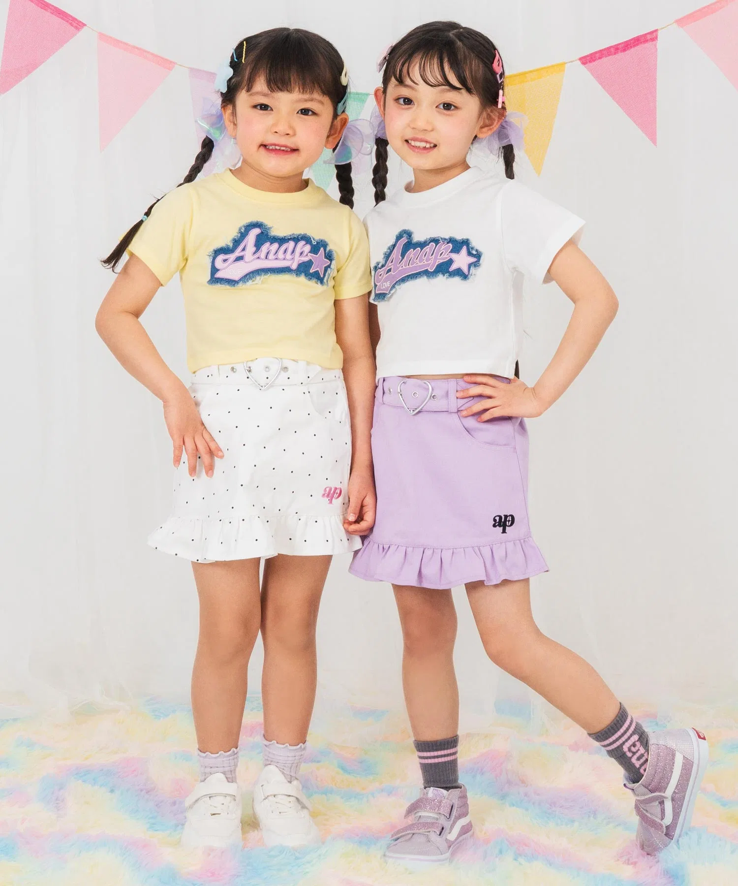 Детская футболка ANAP kids с нашивкой из денима — фото 4