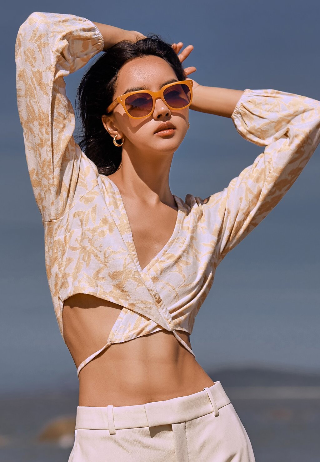 

Солнцезащитные очки Victoria Hyde