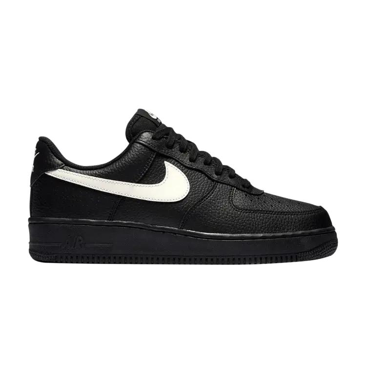 

Кроссовки Nike Air Force 1 Low '07 'Black', черный