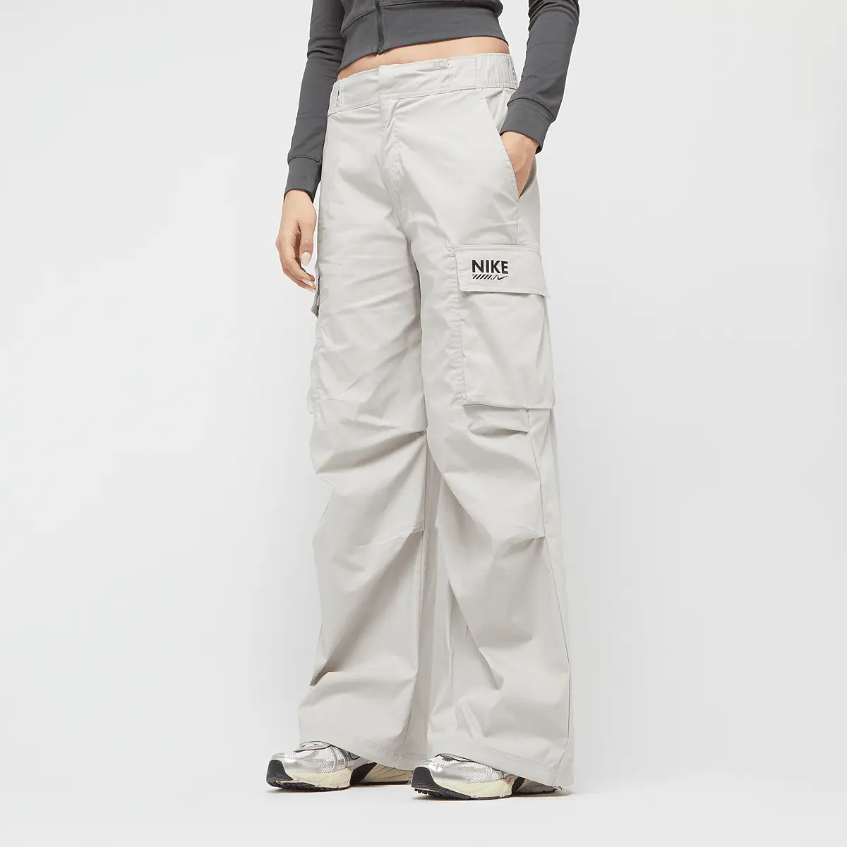 

Спортивные брюки Nike Sportswear Woven Oversized Pants, бежевый