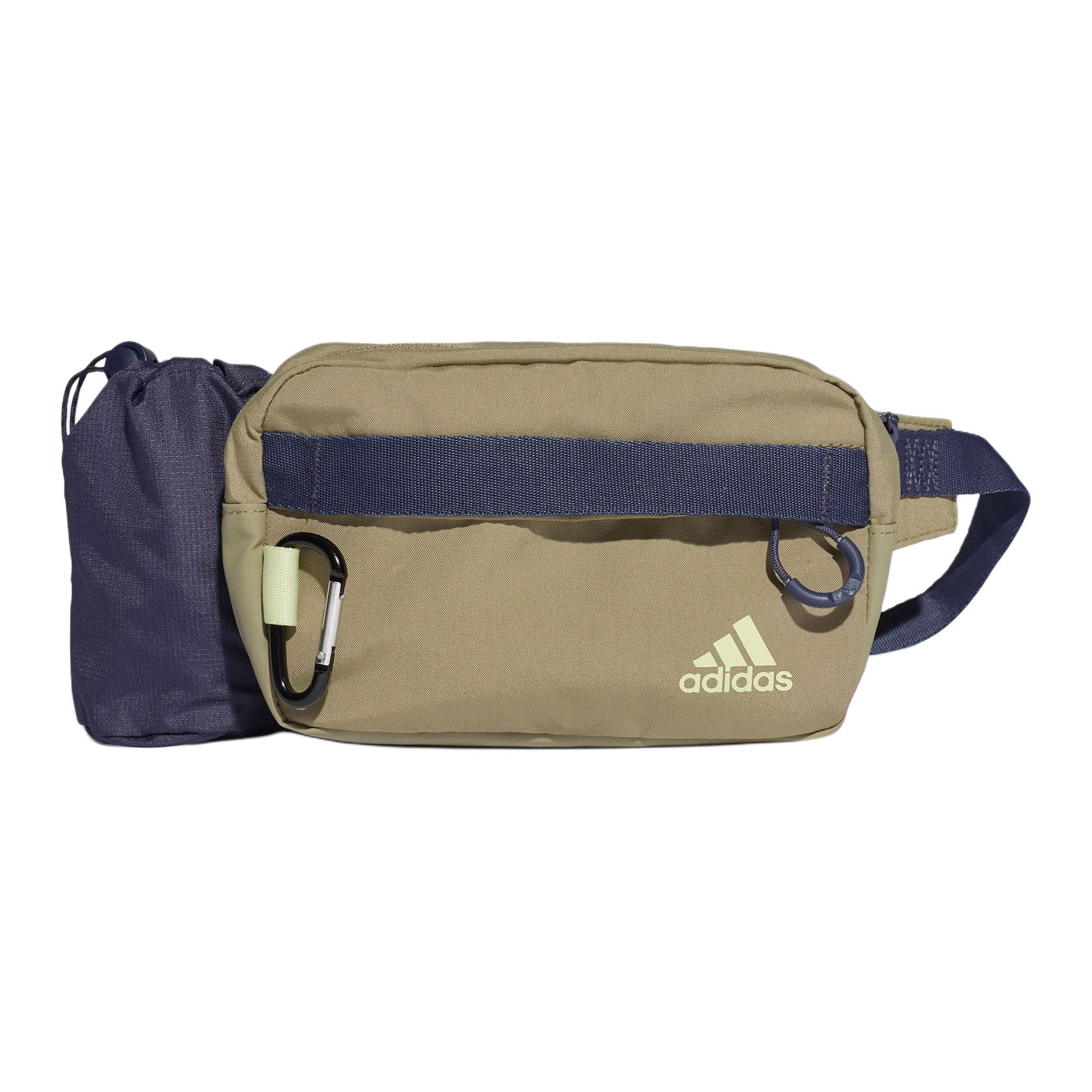 

Футболка Adidas Regular Unisex из переработанного полиэстера Зелёный и Тёмно-серый и Тёмно-синий