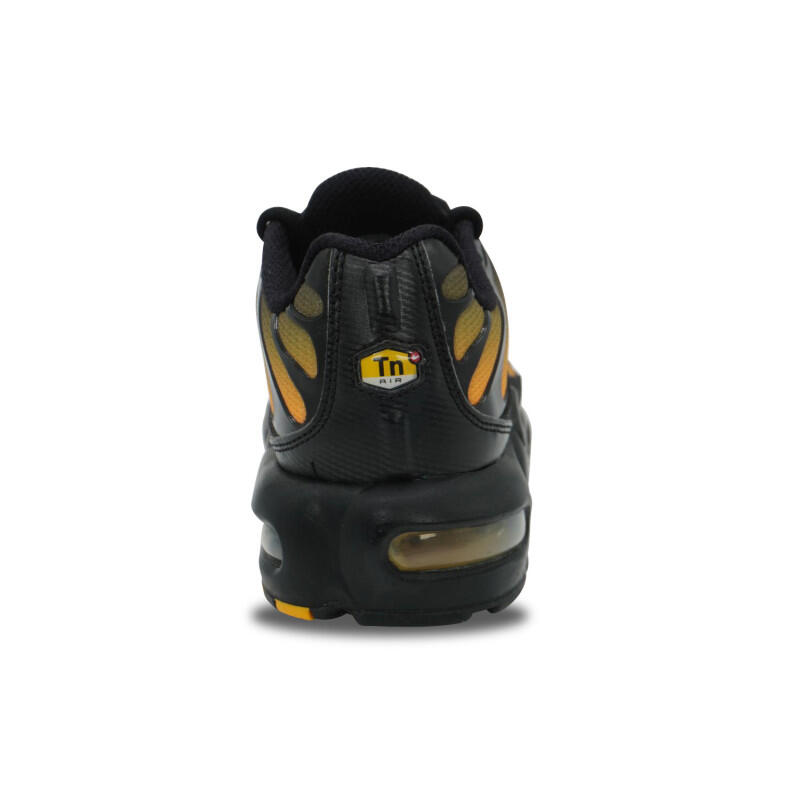 Баскетбольные кроссовки Nike Air Max Plus TN Black University Gold — фото 4