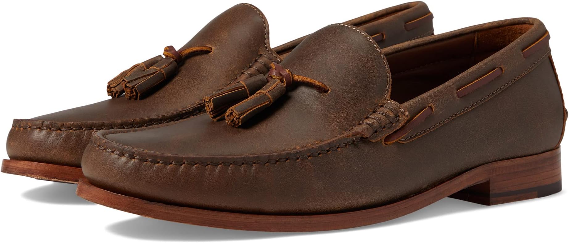 

Лоферы Johnston & Murphy Collection Baldwin Tassel, коричневый