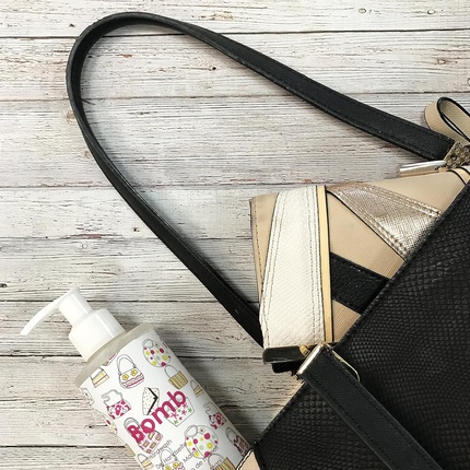 Средство для мытья рук Handbags & Gladrags Cleansing Hand Wash with Pure Essential Oils — фото 2