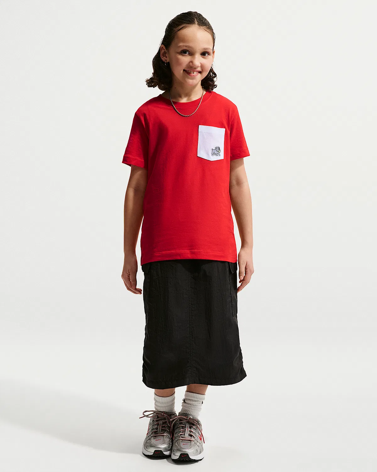 Детская футболка Nike Sportswear Pocket, University Red/White — фото 4