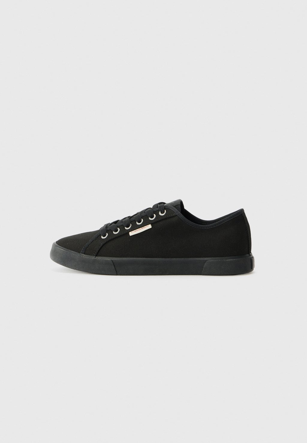 

Кроссовки ESS VULC Calvin Klein Jeans, черный