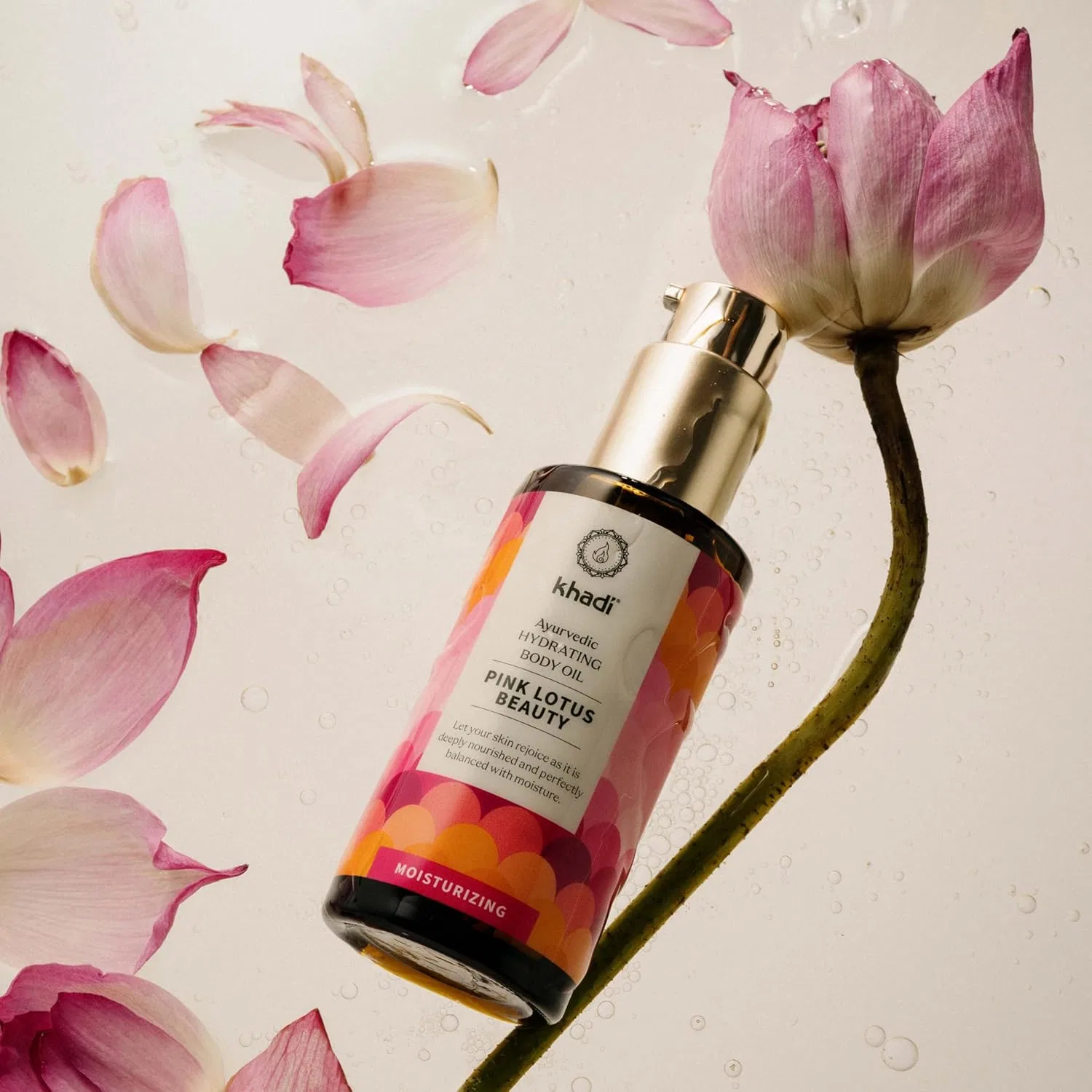 Аюрведическое увлажняющее масло для тела «Pink Lotus Beauty» от khadi Khadi — фото 3