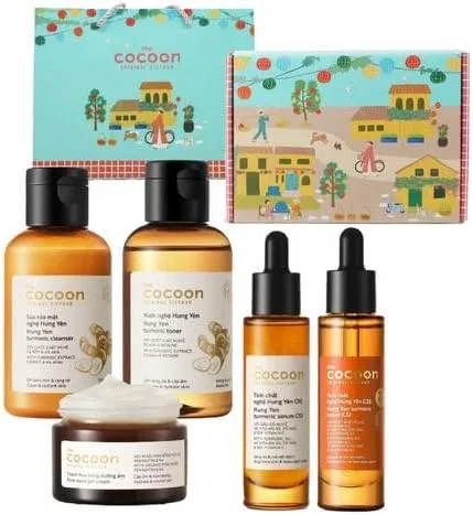 Набор для ухода за лицом Cocoon Turmeric Gift Box 5 предметов + мини-подарок