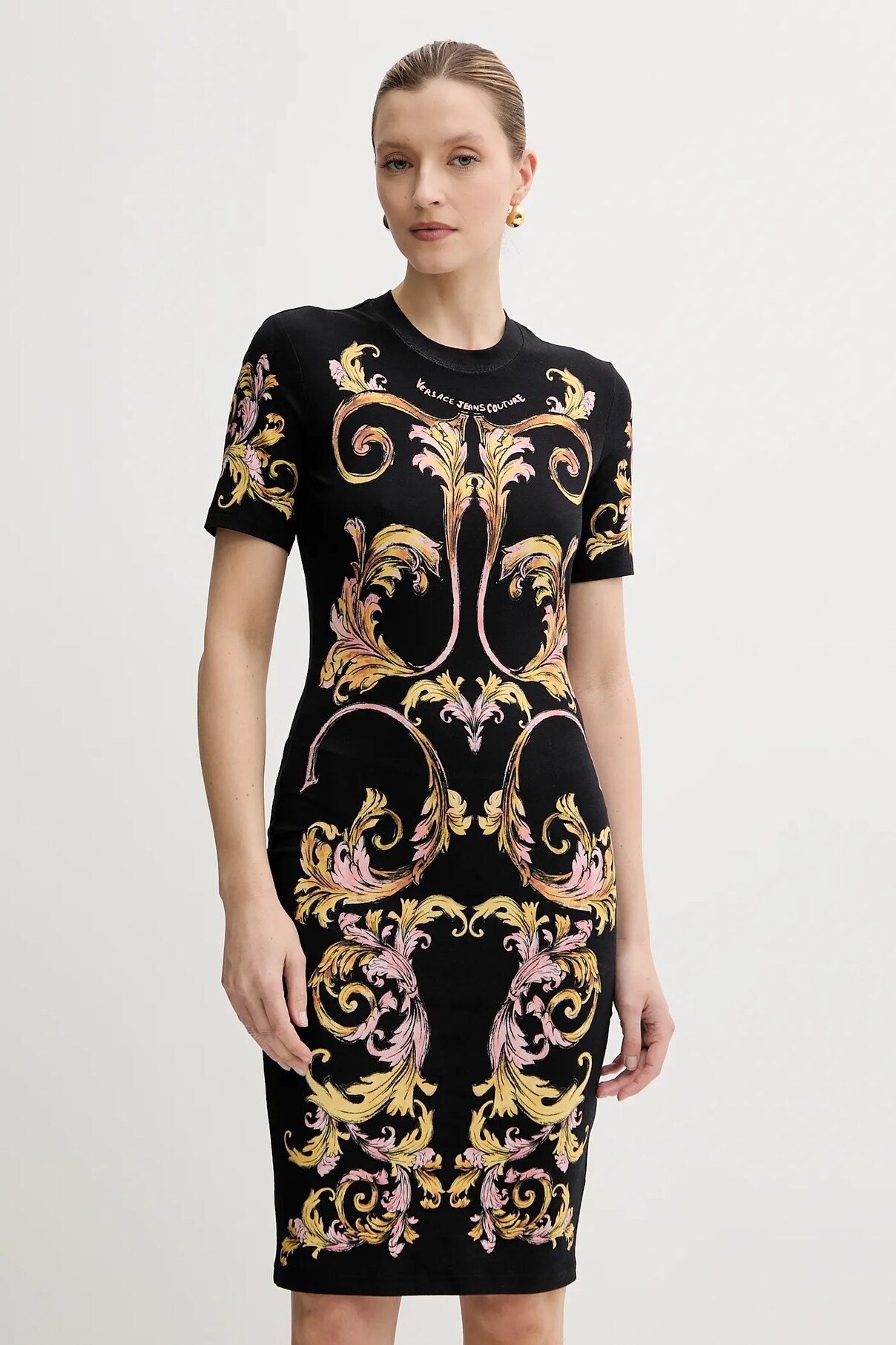 

Платье Versace Jeans Couture, черный