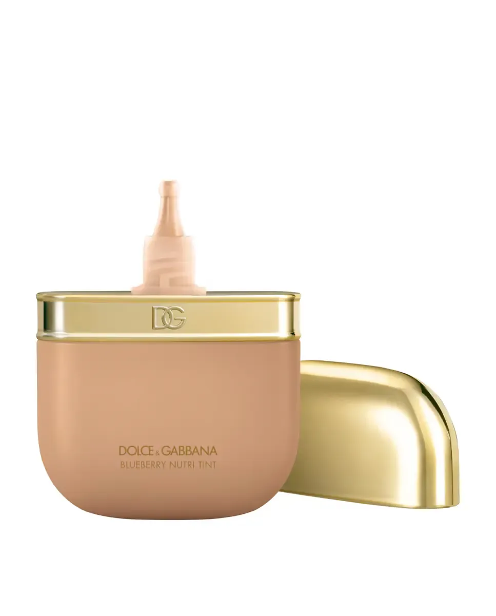 Тональная основа Blueberry Nutri-Tint Dolce & Gabbana, 15N