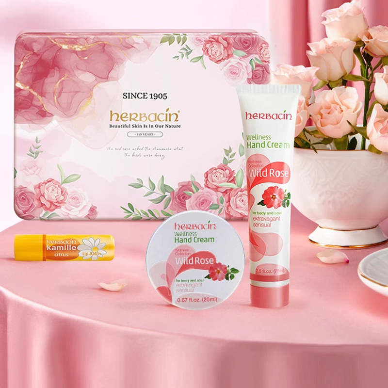 Набор для ухода chamomile rose gift box улучшение эластичности ароматическая функция Herbacin, Three-Piece Set: розовый Hand Cream 75ml+розовый Mini Hand Cream 20ml+Lemon Lip Balm 4.8g — фото 3