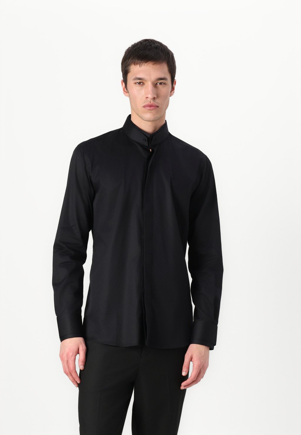 

Рубашка SHIRT MODERN FIT KARL LAGERFELD, черный