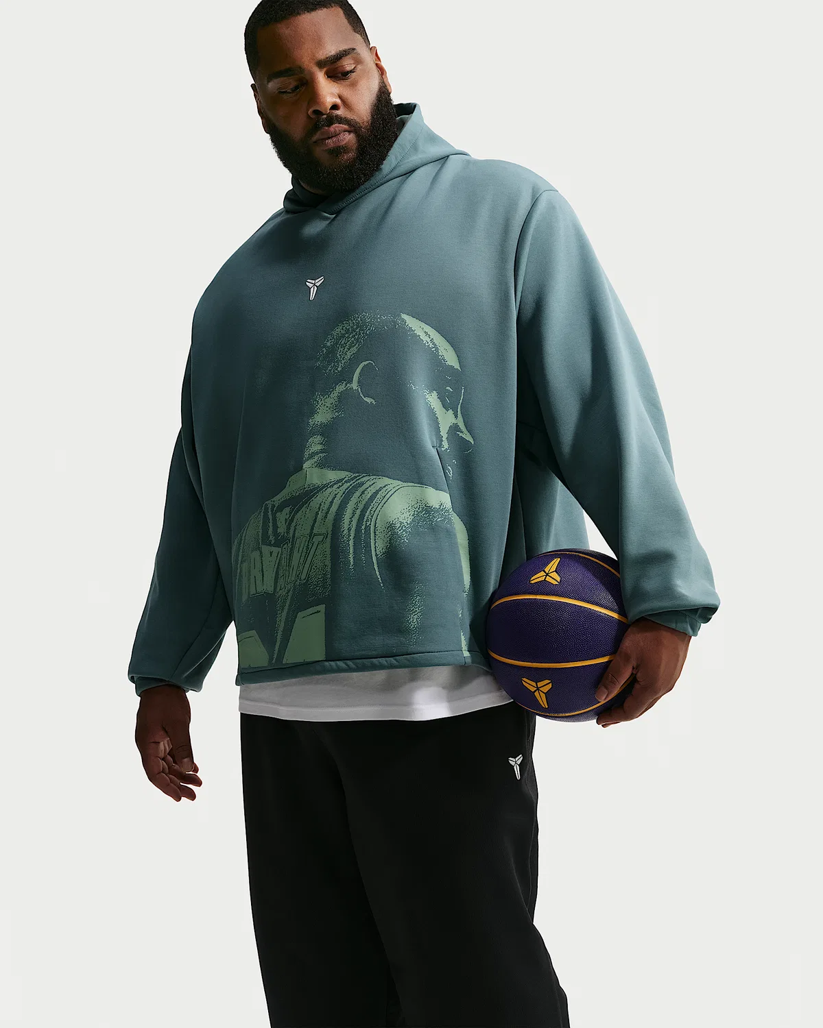 Мужская баскетбольная худи-пуловер Kobe из флиса Dri-FIT, Mineral Slate/White — фото 3