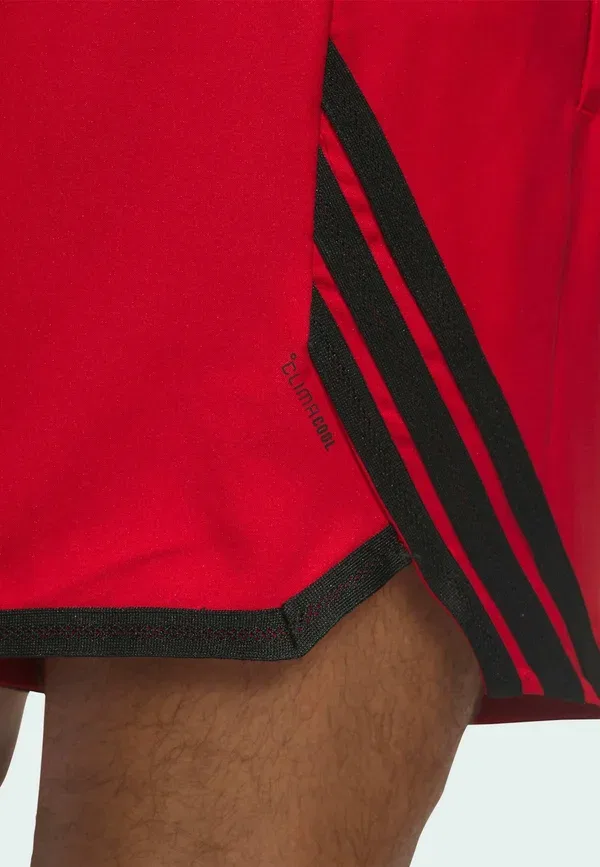 Спортивные шорты Adidas Crazy Lite Short Adidas Performance, командный красный — фото 4