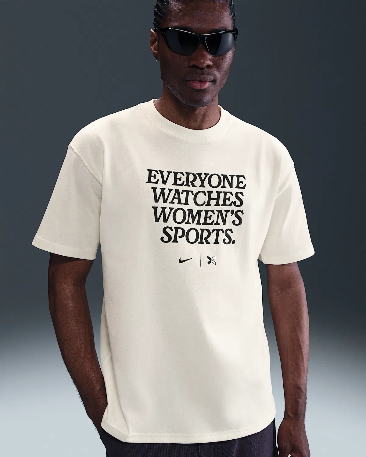 Nike by TOGETHXR Футболка Everyone Watches Women's Sports™, Sail — фото 3