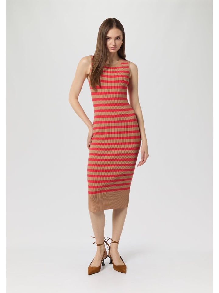 

Короткое платье comma Kleid kurz, цвет Braun-rot