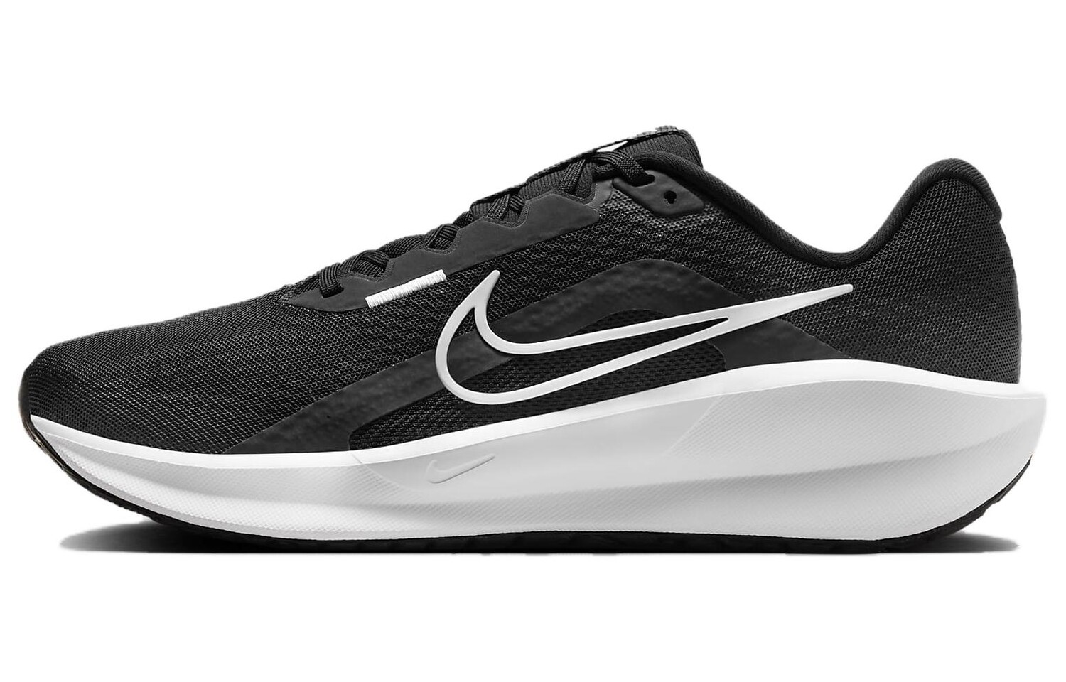 

Кроссовки Nike Downshifter 13 'Black White', черный/белый