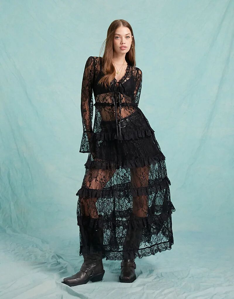 

Макси-платье с кружевными оборками черного цвета Miss Selfridge