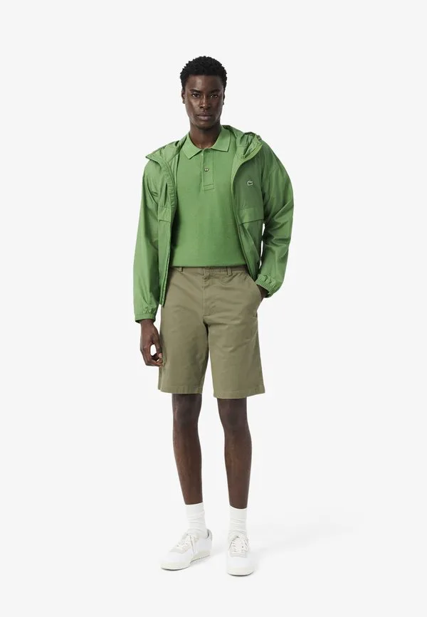 Шорты Lacoste, Vert Kaki-Bmy