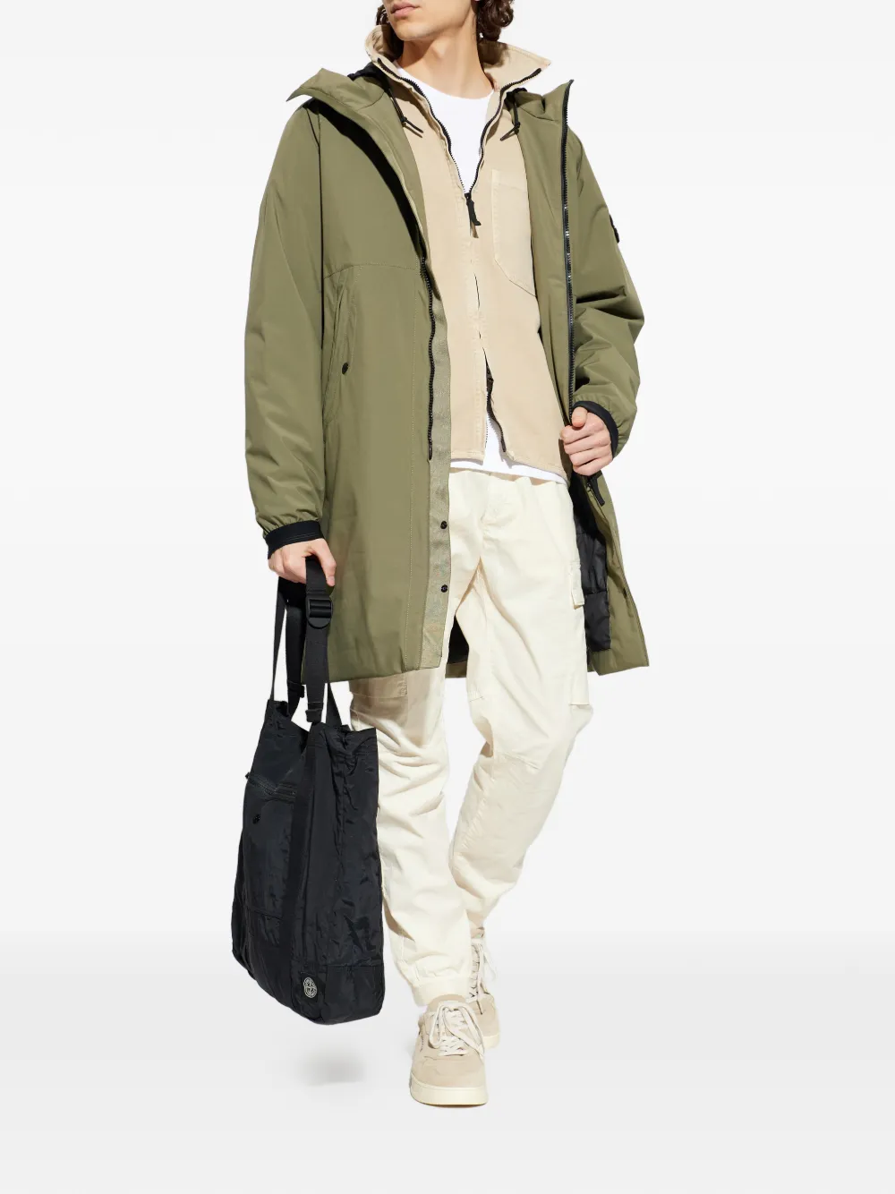 Куртка с капюшоном и нашивками Stone Island, зеленый — фото 2