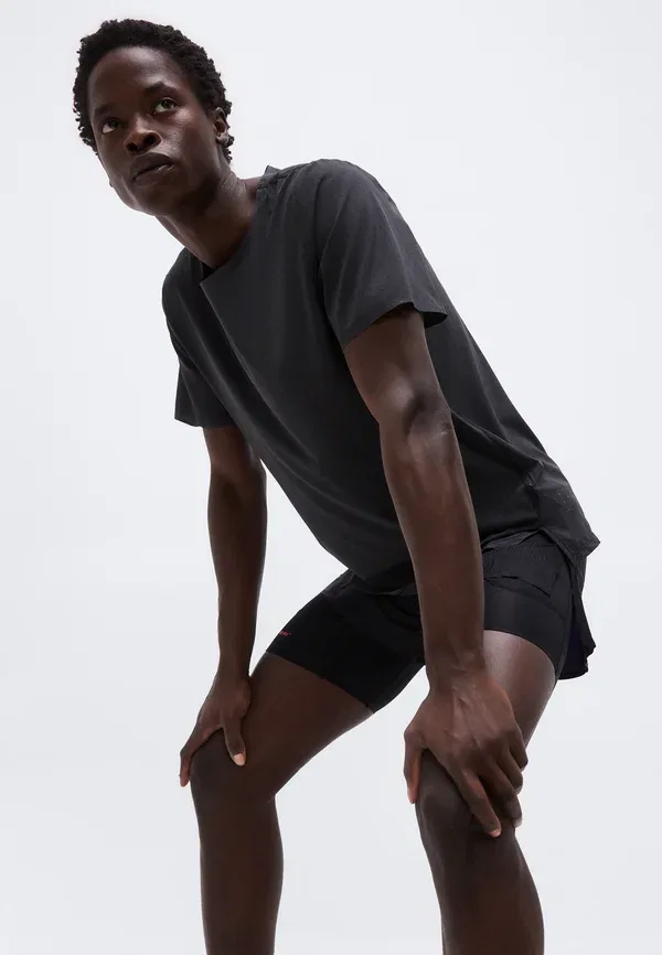 Футболка Adidas Performance Adi365 hermanos koumori tee basic t-shirt, черный — фото 4