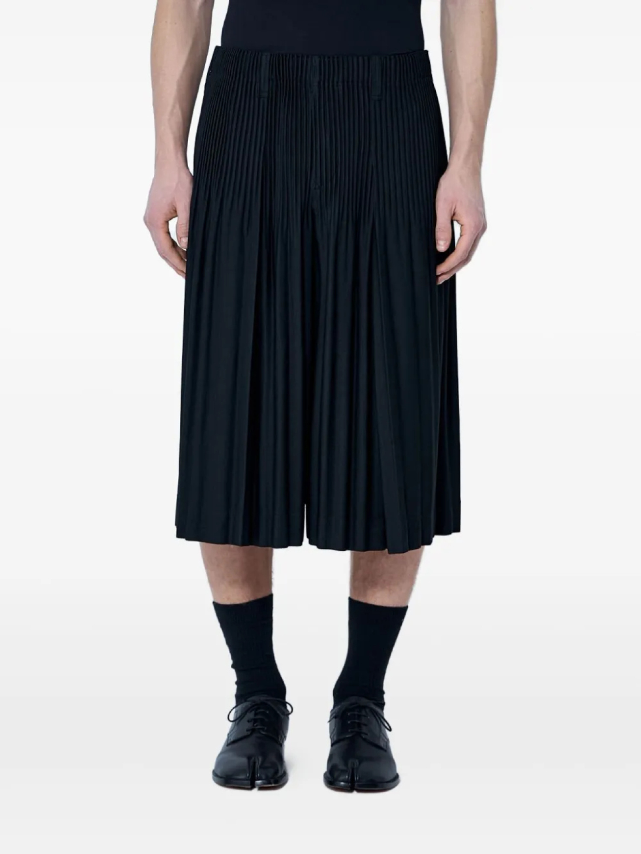 

Шорты со складками Homme Plissé Issey Miyake, черный