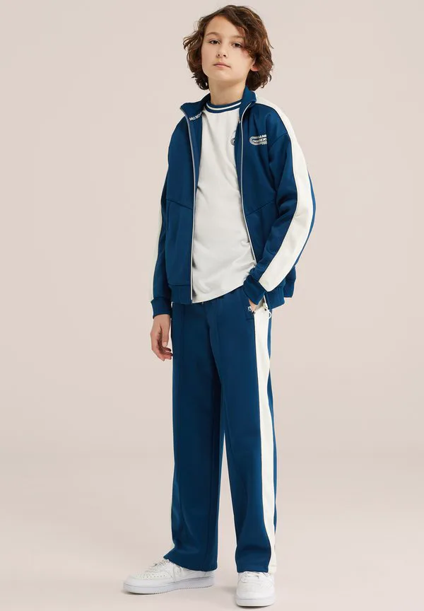 Плохая толстовка на молнии We Fashion, Indigo