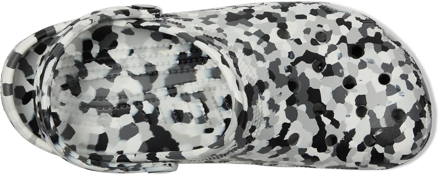 Крокс Унисекс Классические мраморные клогги с эффектом тай-дай Crocs, черно-белый — фото 2