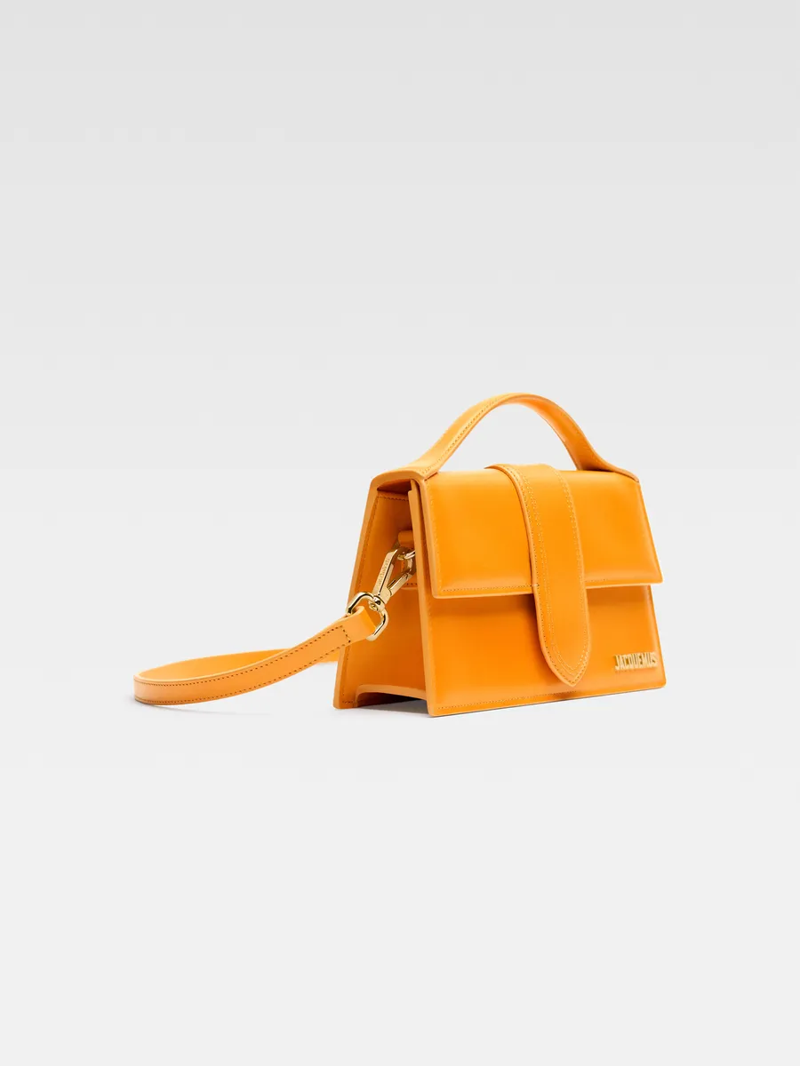 

Большая сумка с клапаном Ле Гранд Бамбино Jacquemus, темно-оранжевый