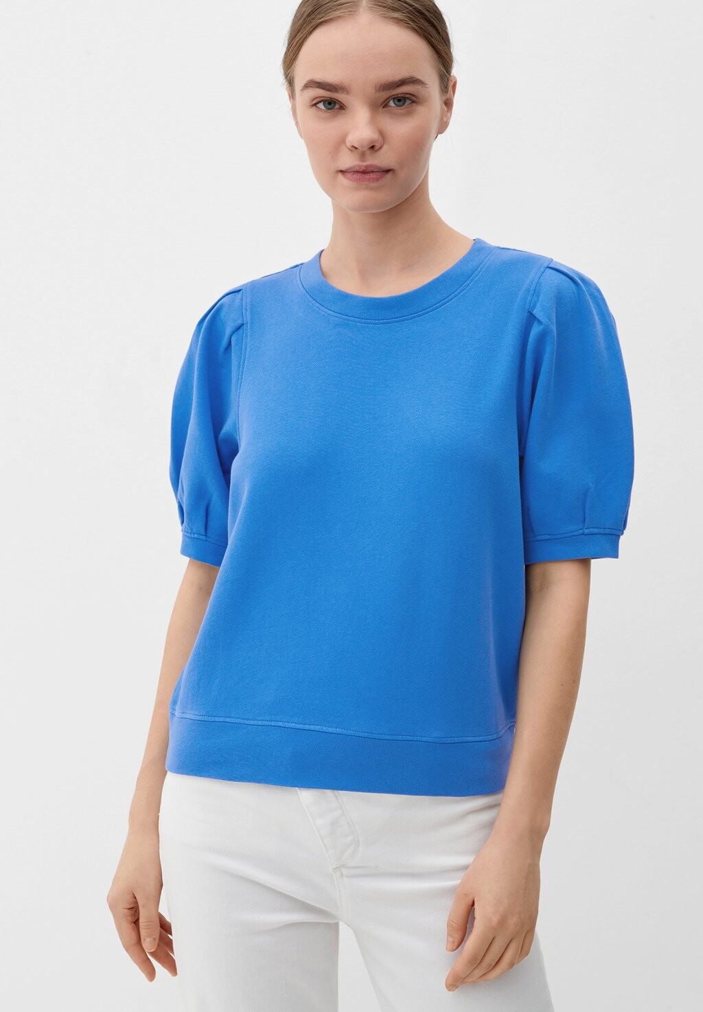 

Базовая футболка MIT HALBLANGEM ARM s.Oliver, цвет royalblau