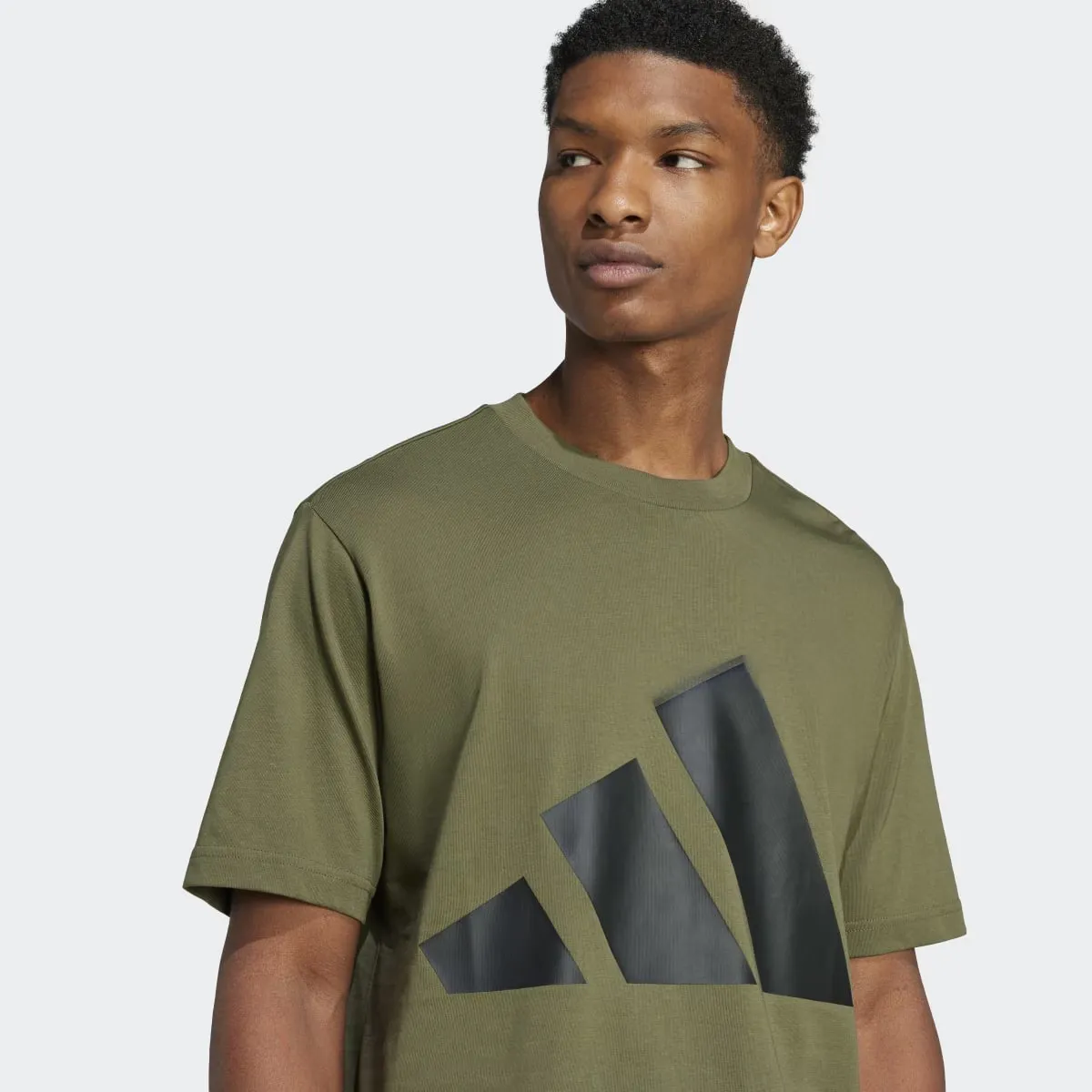 Футболка мужская Essentials Big Logo Adidas, зеленый — фото 3