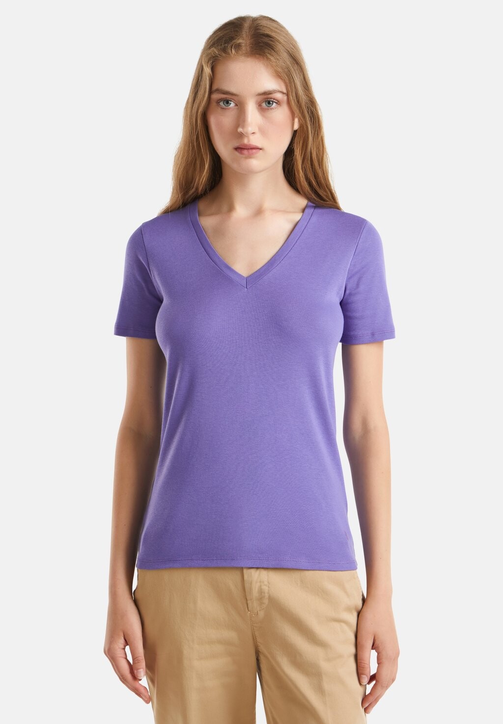 

Базовая футболка WITH V-NECK United Colors of Benetton, сиреневый