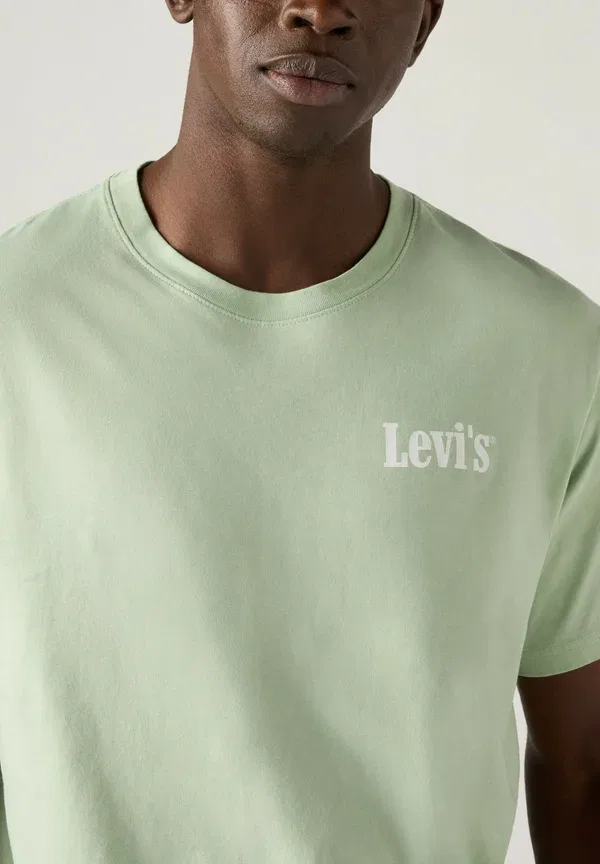 Футболка Levi'S, модель levis records 1 crus, свободный крой, принт, зеленый — фото 3