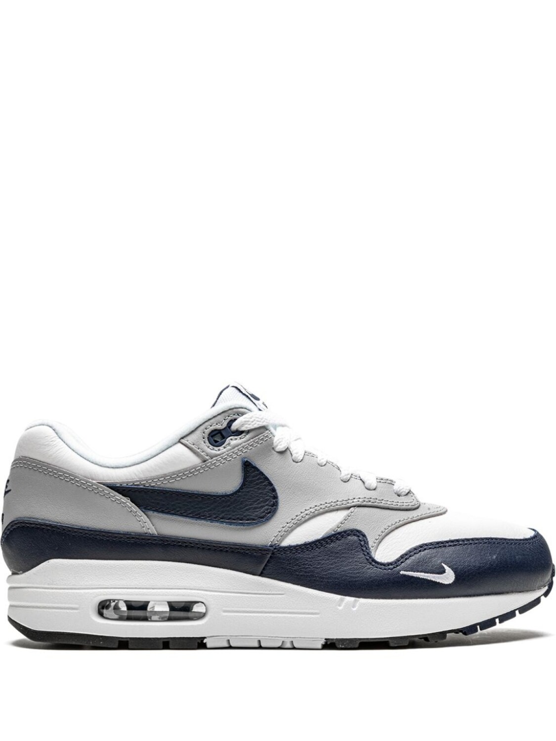 

Кроссовки Nike Air Max 1 LV8, белый/серый/черный