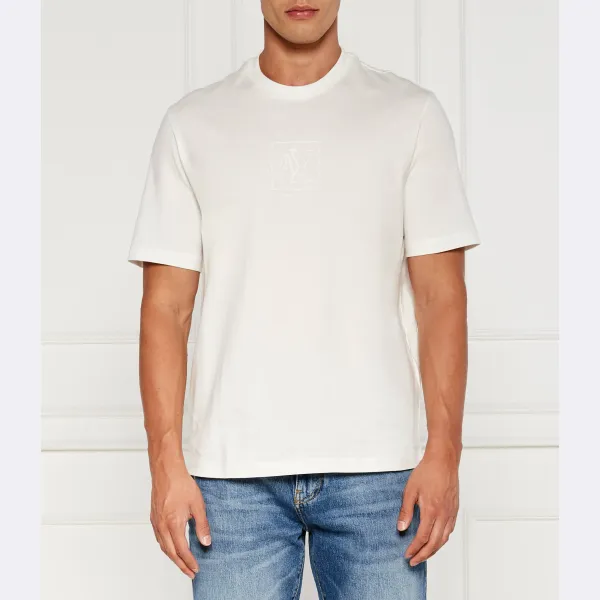 

Футболка свободного кроя Armani Exchange, белый