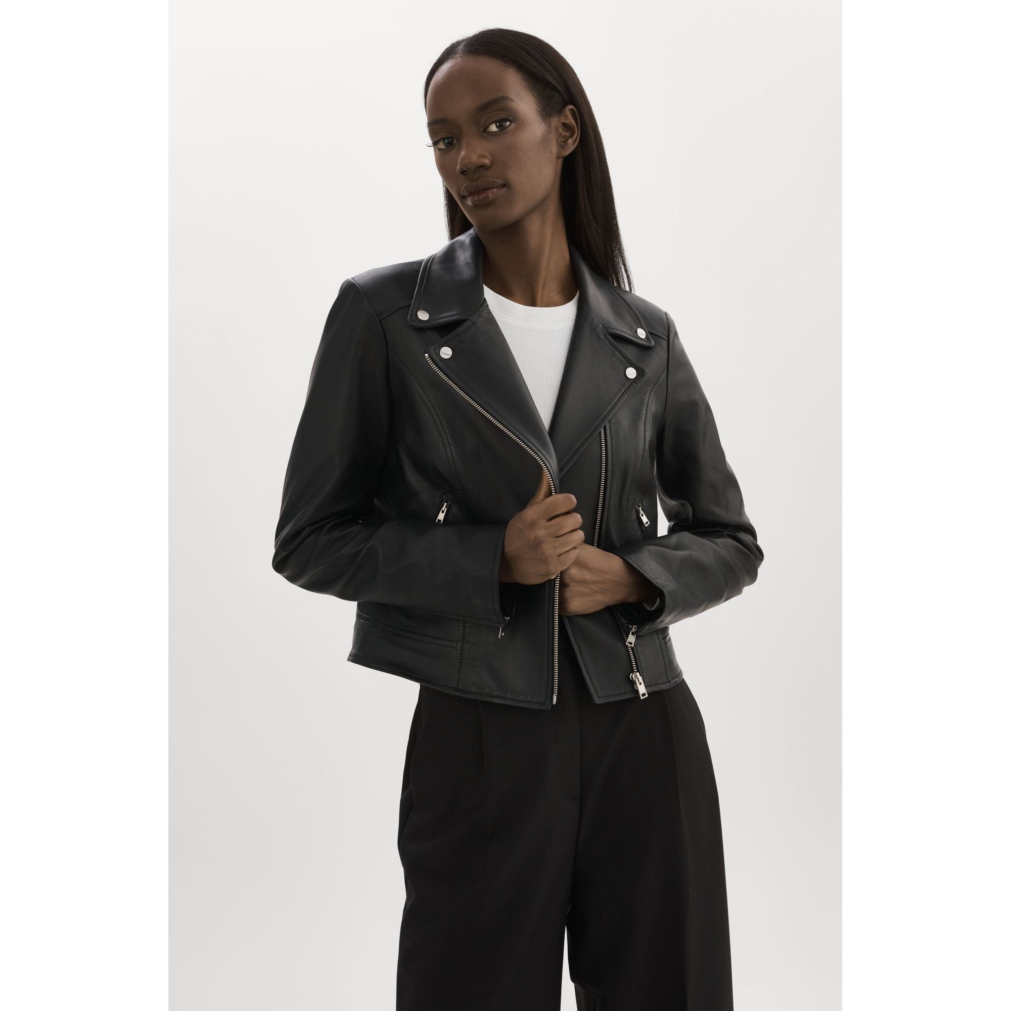 

Келси | Кожаная косуха с шампань фурнитурой Lamarque, черный