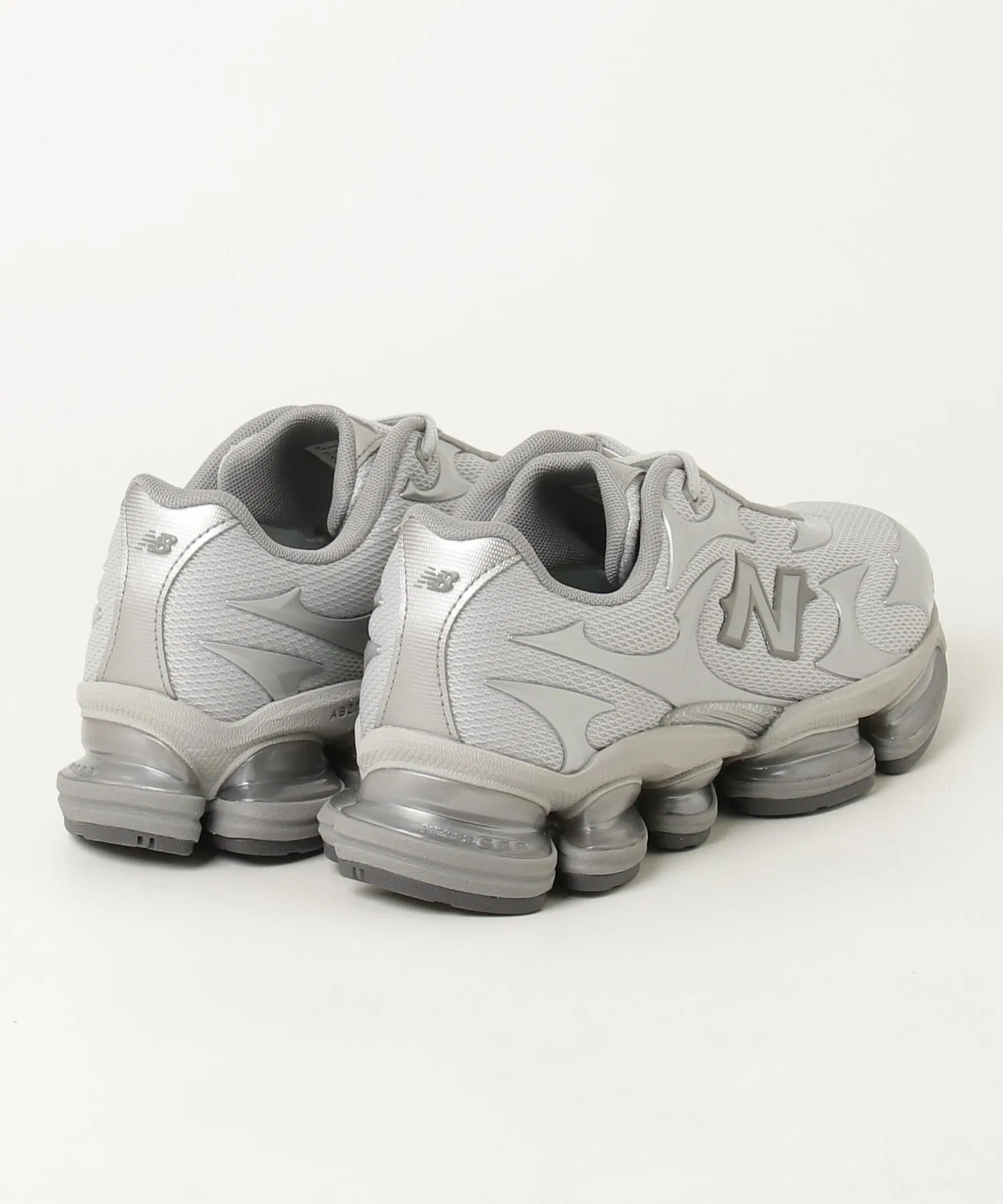 Мужские кроссовки New Balance U2000 серые — фото 2