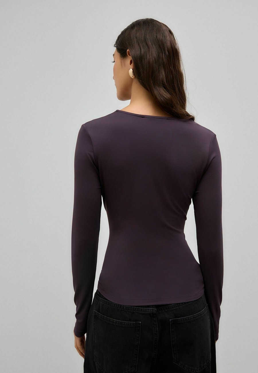 Топ Next V-NECK LONG SLEEVE , Plum Purple/Purple — фото 3