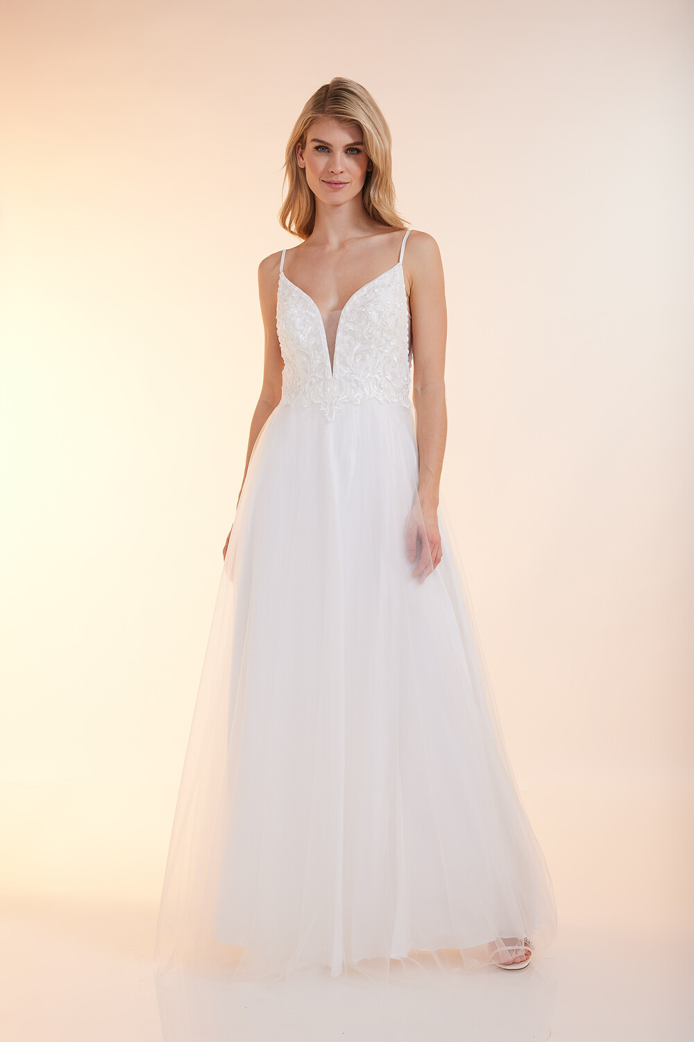 

Платье LAONA Abend We Go Together Dress, цвет Cream White