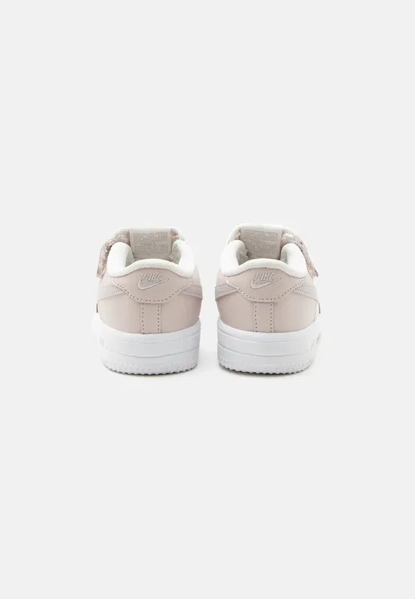 Кроссовки Nike Sportswear Force 1, фантом/платиновый фиолетовый/силт ред/белый — фото 3