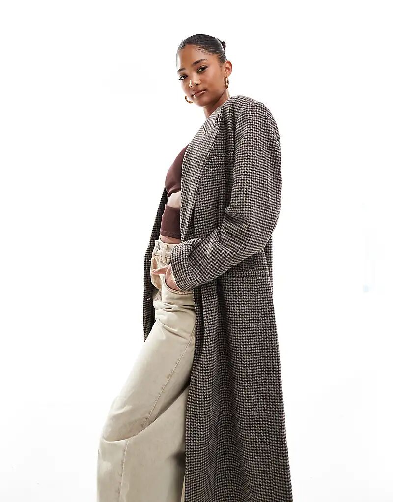 

Уютное пальто-букле в клетку ASOS DESIGN