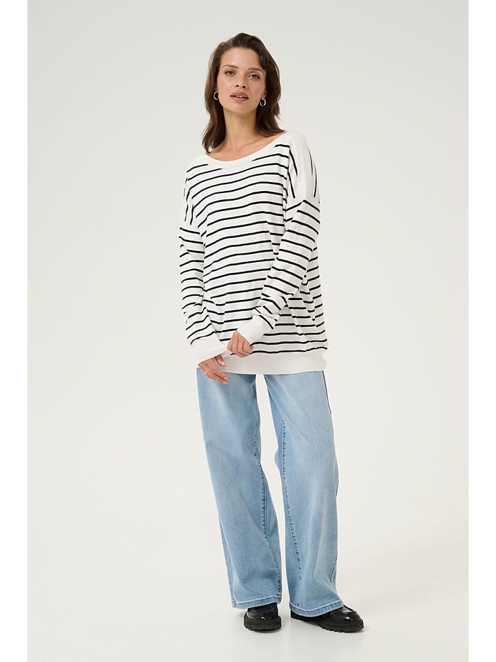 

Kaffe Свитер "Лизза" в бело-черной расцветке