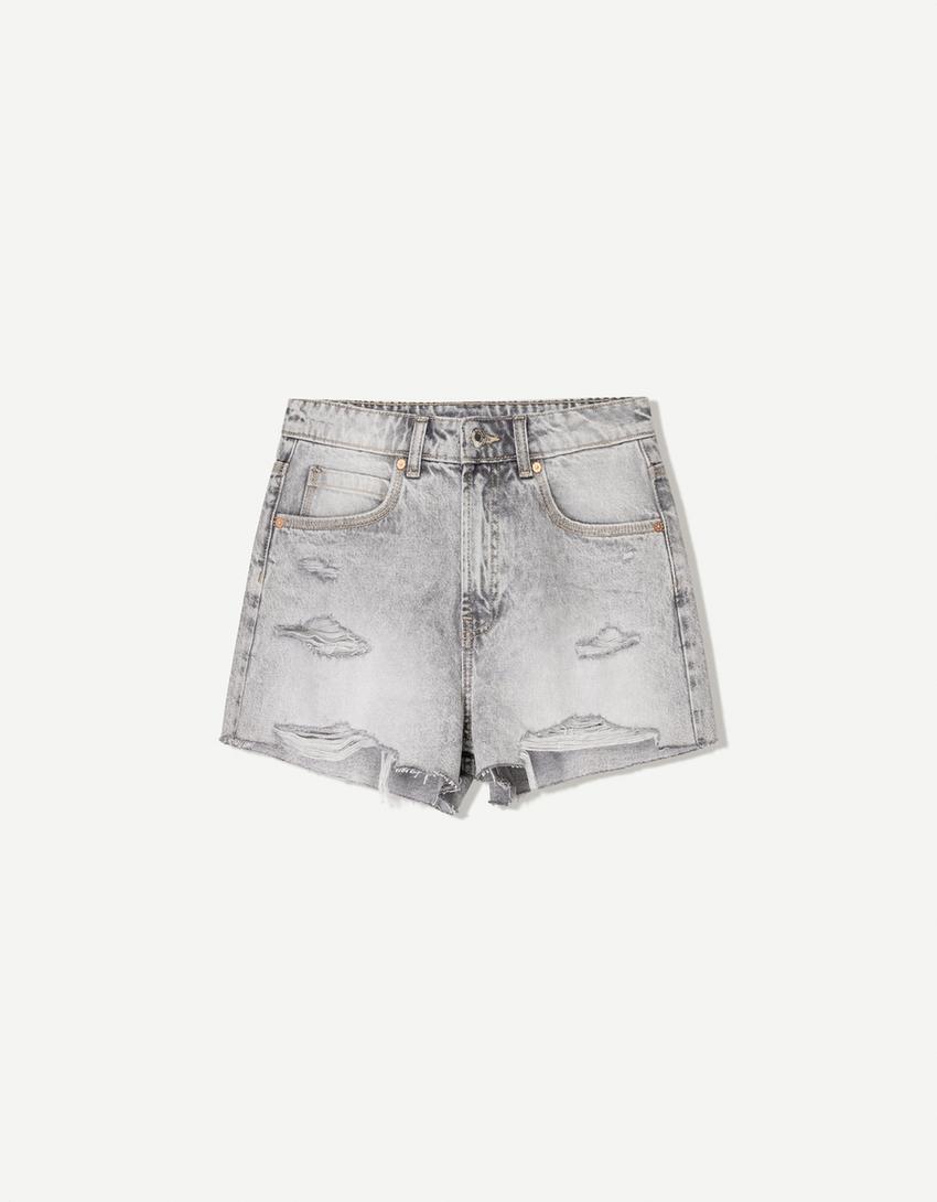

Рваные джинсовые шорты Bershka, серый