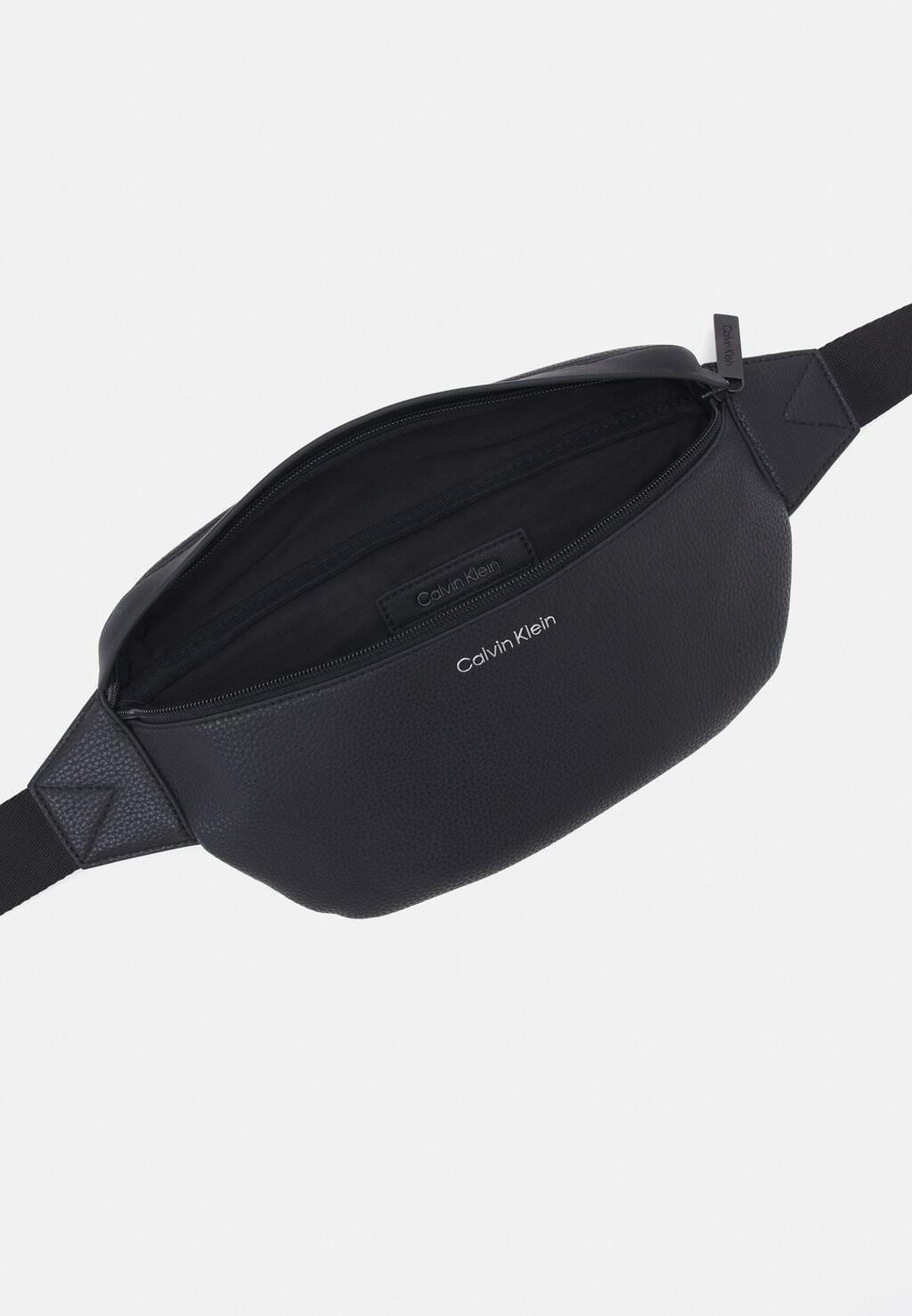 

Поясная сумка MUST UNISEX Calvin Klein, черный