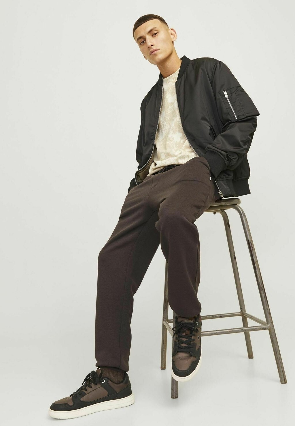 

Спортивные брюки STGORDON BRADLEY GMS Jack & Jones, коричневый